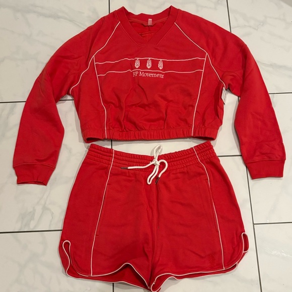 NWT Free People x FP Movement Seeing Double Shorts Set in Red Berry - Picture 8 of 16